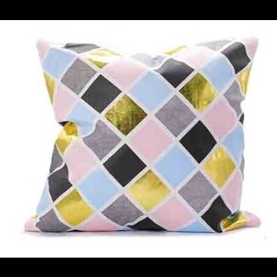 https://www.esodreams.com/product/almofada-polyester-geometrica-45x45cm-2