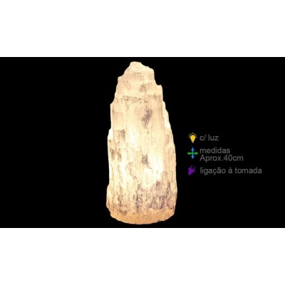 https://www.esodreams.com/product/candeeiro-selenita-s-base-aprox-40cm