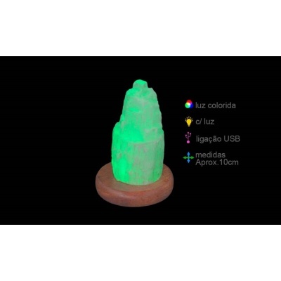 Candeeiro Selenita Pirâmide USB c/ base Aprox.10cm