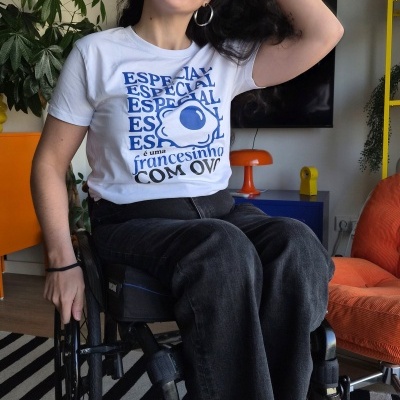 T-shirt “Especial” — Espécie Rara Sobre Rodas