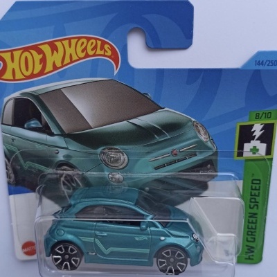 Hot Wheels Fiat 500e — HW Green Speed 8/10