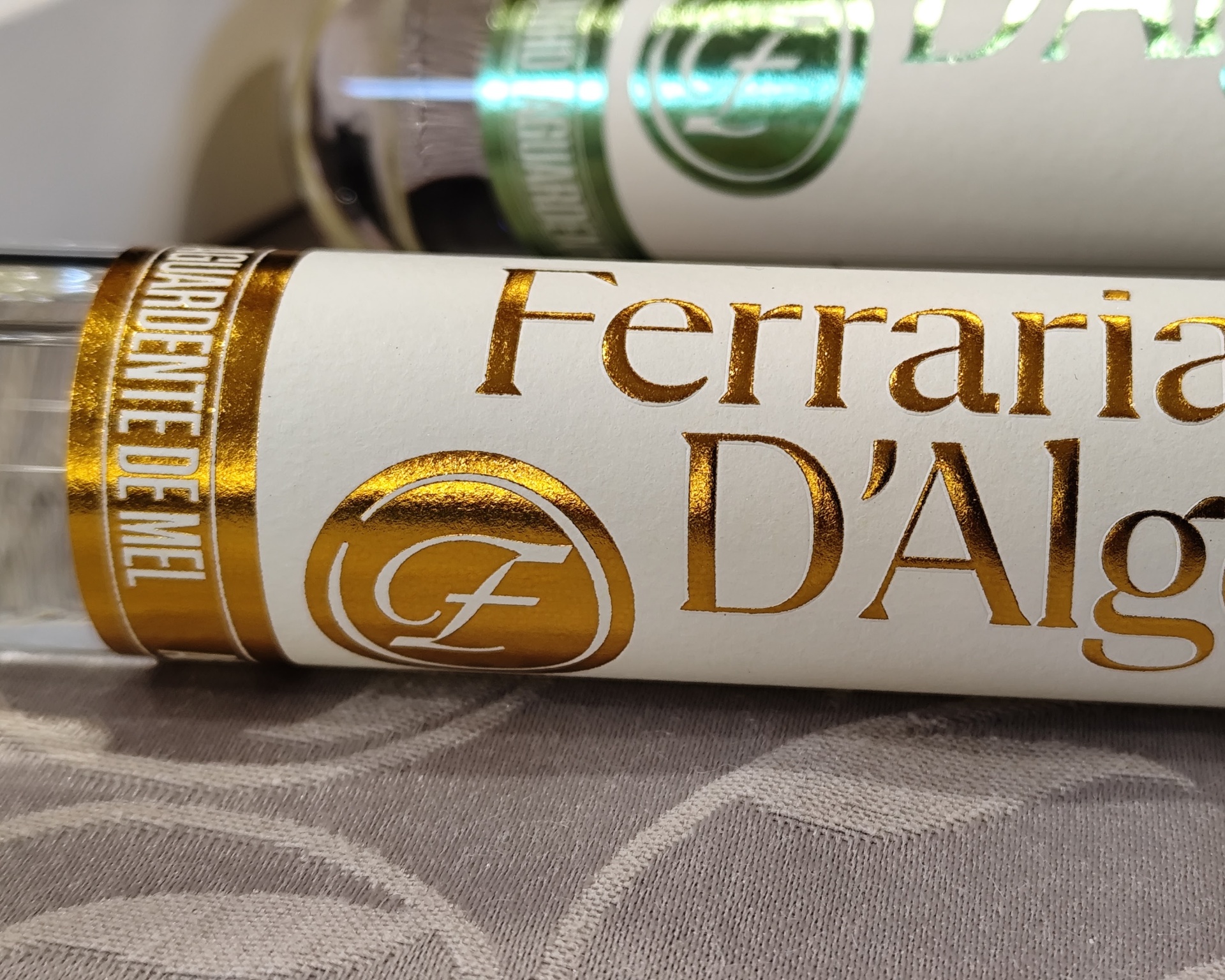 PACK ÁUREA LUMINIS, 2x50cl 1x100ml PACK ÁUREA LUMINIS, 2x50cl 1x100ml