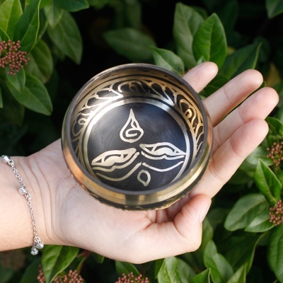 Taça Tibetana Negra