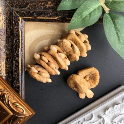 Figo recheado com Amêndoa (100 gr.)