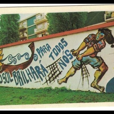 Autocolante - Mural PCP - Partido Comunista Português: E o Sol Brilhará para Todos Nós