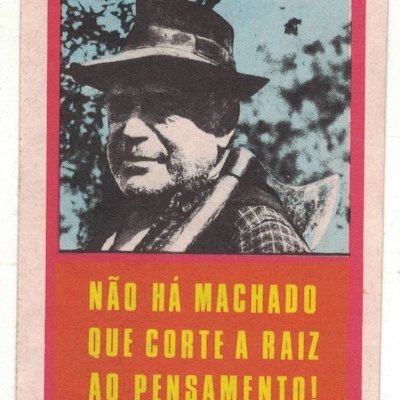 Autocolante - M.D.P. - Não Há Machado Que Corte a Raiz ao Pensamento!