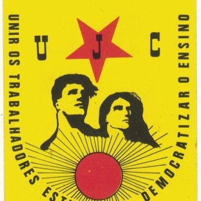 Autocolante - UJC - Unir os Trabalhadores Estudantes Democratizar o Ensino