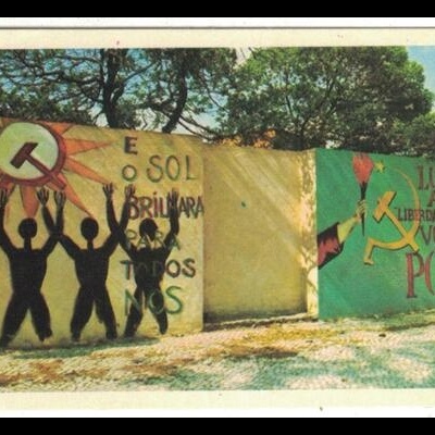 Autocolante - Mural PCP - Partido Comunista Português: E o Sol Brilhará para Todos Nós