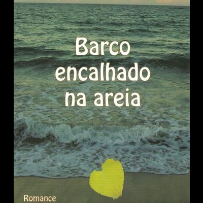 Barco Encalhado na Areia | de Manuel Dias Duarte