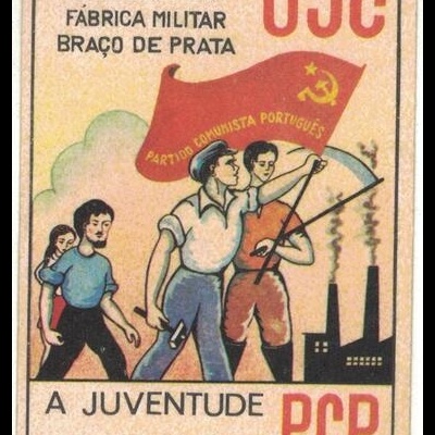 Autocolante - UJC - Célula da Fábrica Militar Braço de Prata - A Juventude Vota PCP