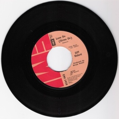 Cliff Richard | Devil Woman / Love On (Shine On) [Single]