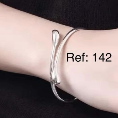 142 Pulseira Gota de Prata