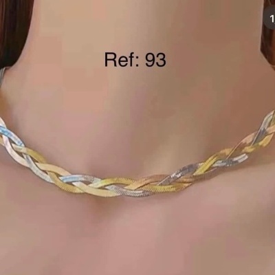 93 Colar Trançado