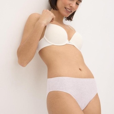 Cueca midi de algodão macio