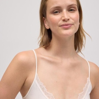 Camisola interior de tiras de bambu