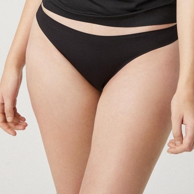 Cueca Mini invisível com renda