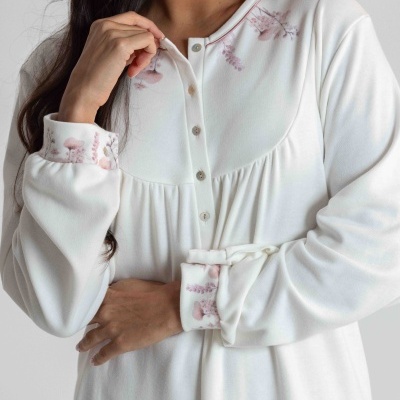 Camiseiro de senhora MIRA cardado e com padrão floral