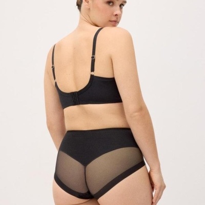 Cueca modeladora de algodão com tule e compressão leve