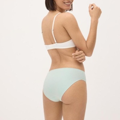 Cueca midi de algodão macio