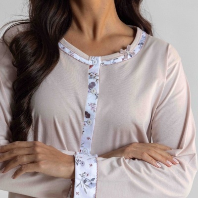 Camiseiro de senhora MIRA de meia estação com padrão floral