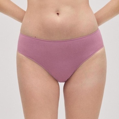 Cueca midi de algodão macio