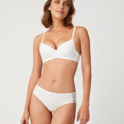 Cueca invisível com renda Midi