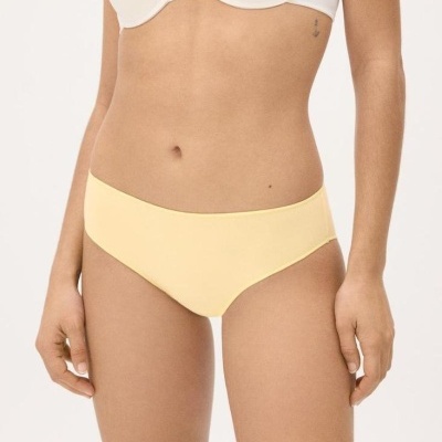 Cueca midi de algodão macio