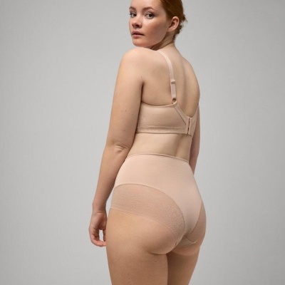 Cueca  "Braga Control"