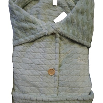 Robe Curto de Senhora com botões e capucho 2383