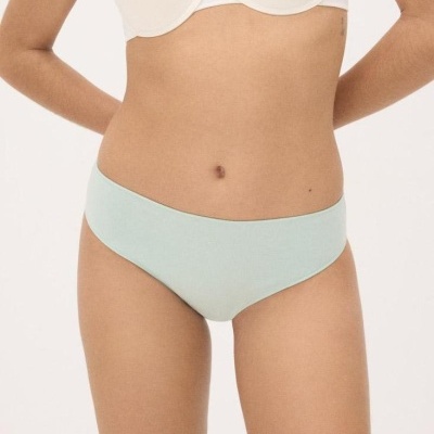 Cueca midi de algodão macio