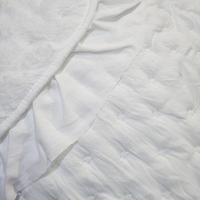 Edredon com pêlo de borrego Dora