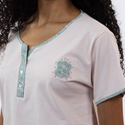 Pijama de Senhora "Brasão de Flores"