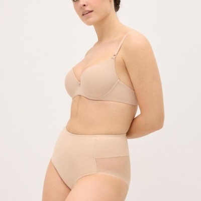 Cueca modeladora de algodão com tule e compressão leve