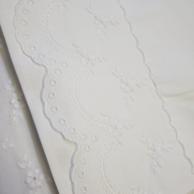 Jogo de Cama Bordado "Sonhos Elegantes"