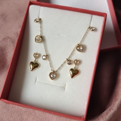 Conjunto Corações e Zircónias