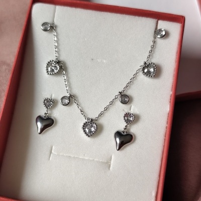 Conjunto Corações e Zircónias