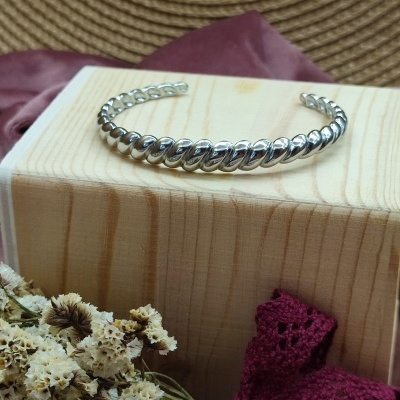 Bracelete Resiliência