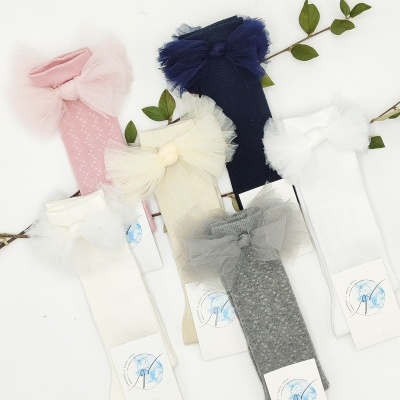 Rendada com laço tule