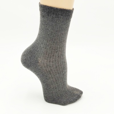 Soquete Canelado Cinza Escuro