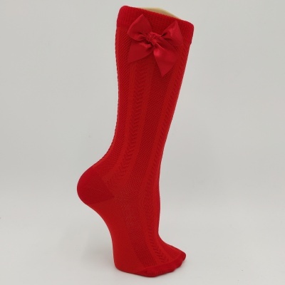 Meia joelho espinha com laço cetim vermelho