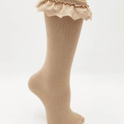 Meia Bordado Inglês Bege