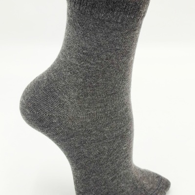 Soquete Liso Cinza escuro