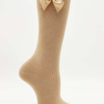 meia joelho lisa laço bege