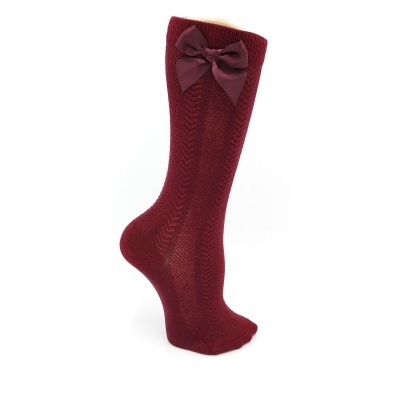Meia joelho espinha com laço cetim bordeaux