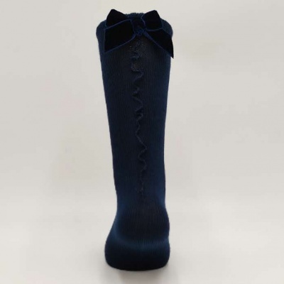 Meia joelho rolinho com laço veludo marinho