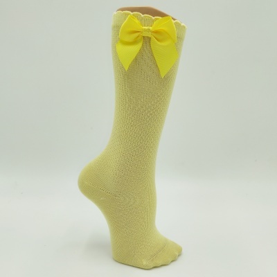 Meia joelho ponto arroz laço gorgorão amarelo