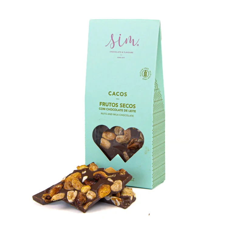 Cacos de Frutos Secos com Chocolate de Leite Cacos de Frutos Secos com Chocolate de Leite