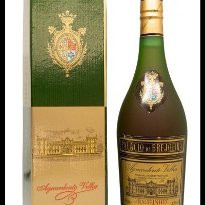 https://www.garrafeiracampodeourique.pt/product/aguardente-palacio-da-brejoeira-75cl