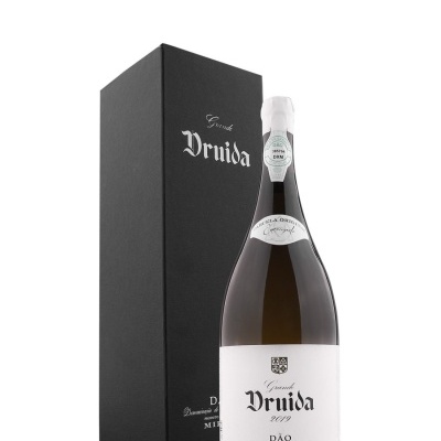 https://www.garrafeiracampodeourique.pt/product/grande-druida-homenagem-joao-correa-150cl-mangum https://www.garrafeiracampodeourique.pt/product/grande-druida-homenagem-joao-correa-150cl-mangum