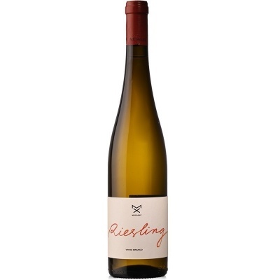 https://www.garrafeiracampodeourique.pt/product/muxagat-riesling-75cl